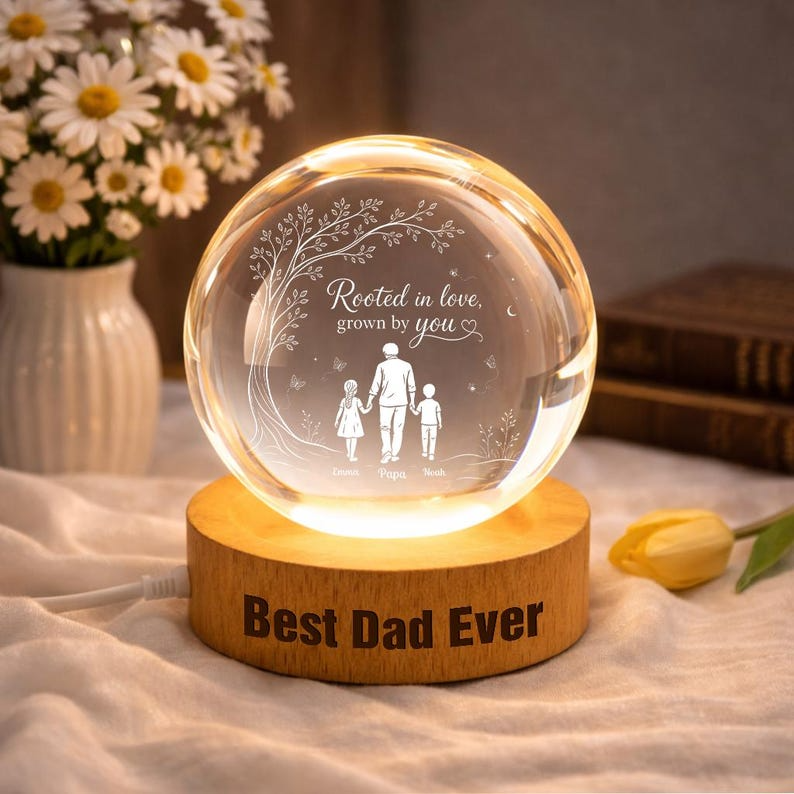 Personalized Dad Crystal Ball Night Light, Custom Family Engraved LED Lamp, Father’s Day Gift from Kids, Best Dad Ever Keepsake Decor